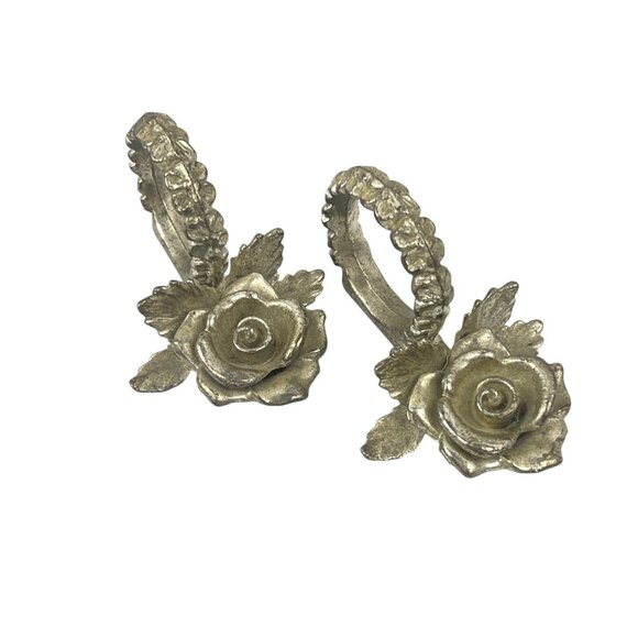 Vintage Silver Metal Rose Napkin Ring Holders Granny Core Cottage Core - Picture 1 of 7